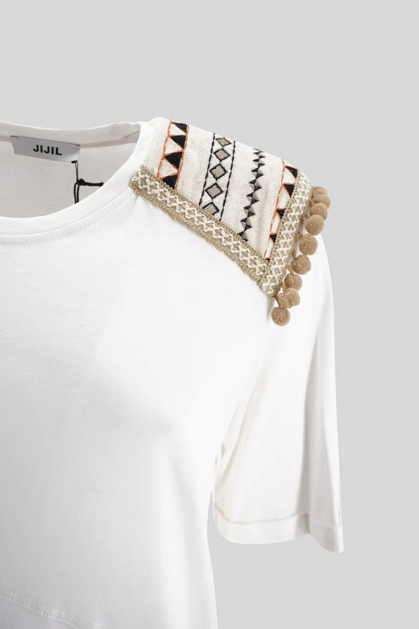 T-shirt with Applications / White